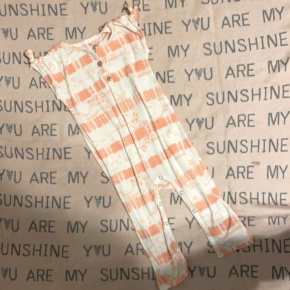 Jessica Simpson romper